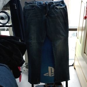 Lucky Jeans